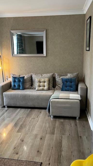 Cheerful 3 Bedroom Townhouse With Free Parking. Billericay Ngoại thất bức ảnh
